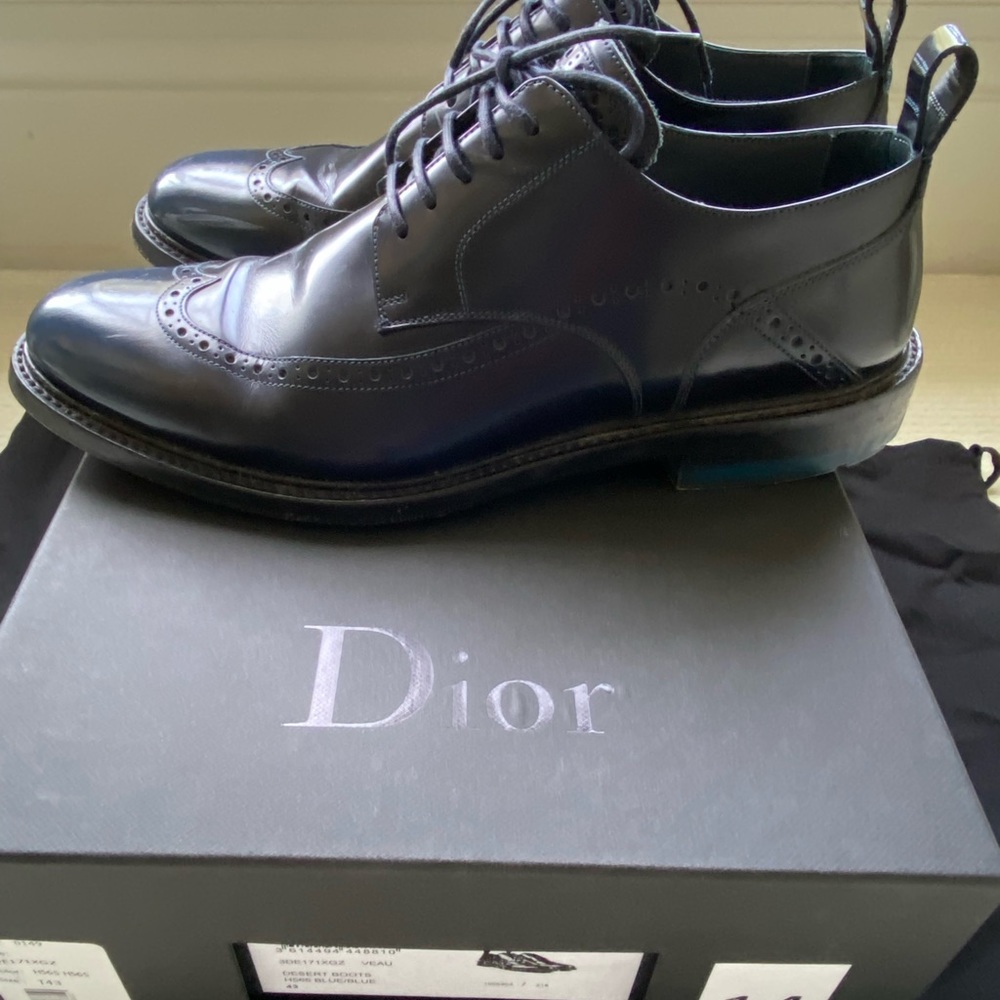 Dior Mens lace up dress shoe